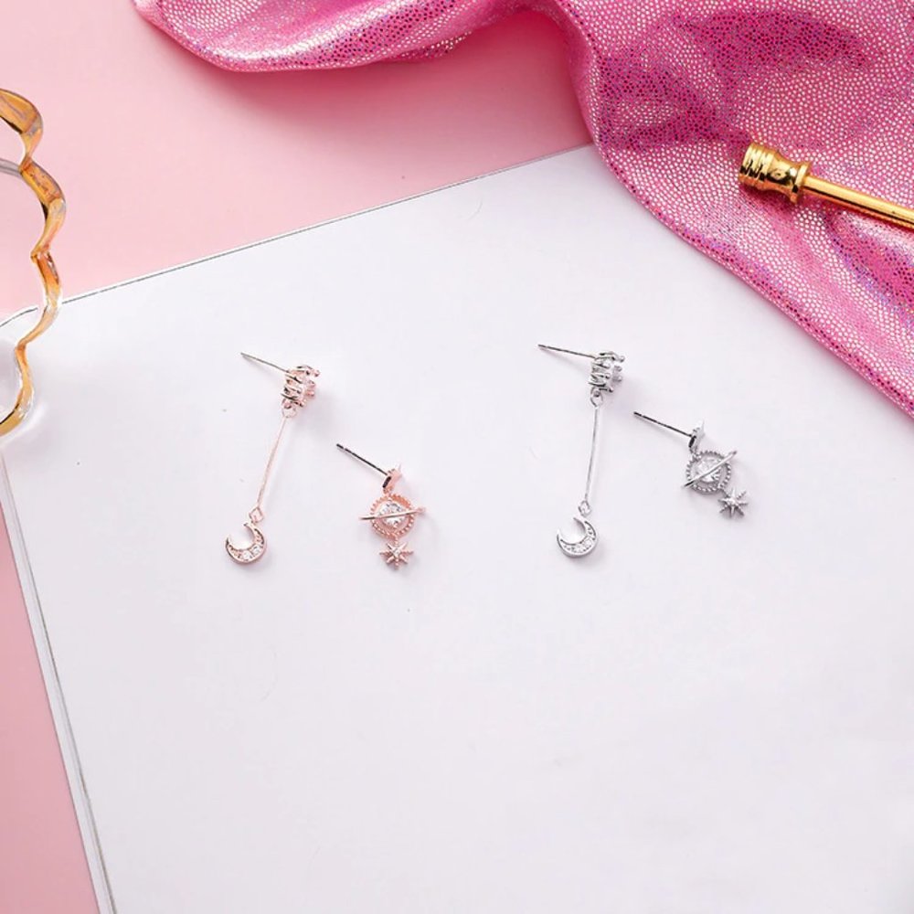 ✨NEW!✨ Star and Moon 🌙  Rose Gold Earrings! - Picture 3 of 7